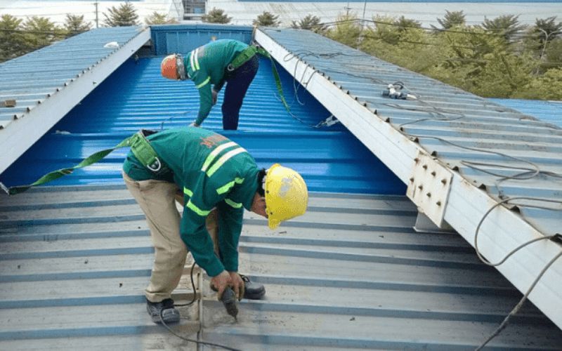 Chống thấm mái tôn - mái ngói Ninh Bình hiệu quả